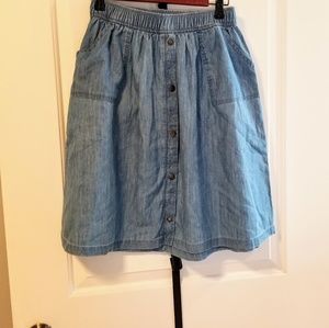 Denim skirt